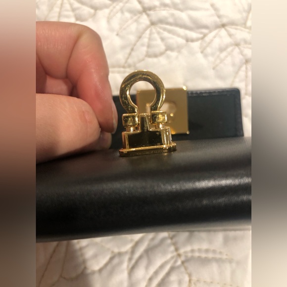 Ferragamo Leather Coin Pouch - Picture 15 of 15